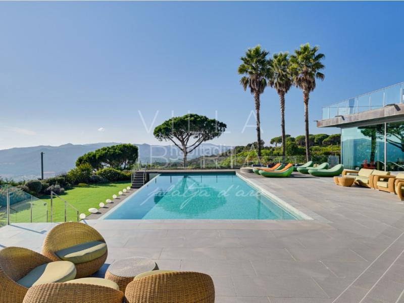 Foto 12671f96-face-4df9-8441-bec229ebdca1. Maison dans avenida vallbanera 41 dans Urbanitzacions Platja d´Aro