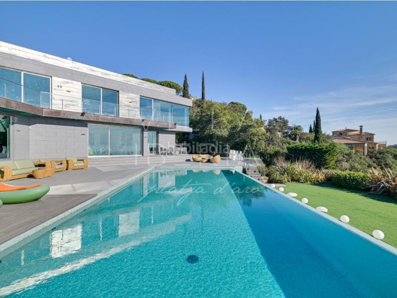 Foto 3bf260c5-97f8-40b9-8d29-5ddc2daa5c93. Maison dans avenida vallbanera 41 dans Urbanitzacions Platja d´Aro