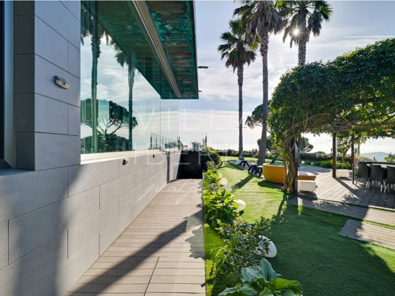 Foto 7382f8c2-383c-4aa1-9b7e-e4f121ee34f4. Maison dans avenida vallbanera 41 dans Urbanitzacions Platja d´Aro