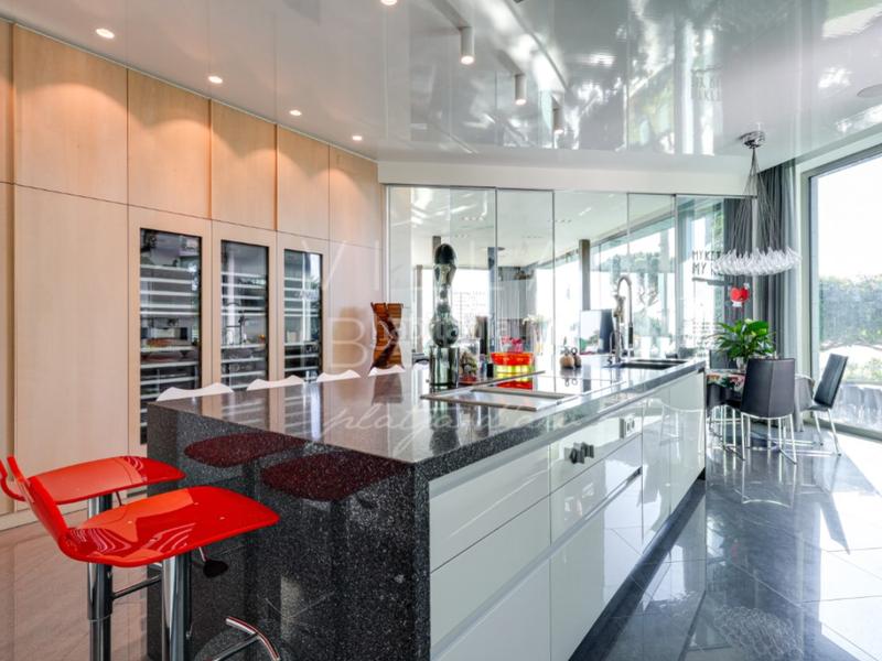 Foto 7696c814-c3c6-480b-bacb-bdf739ebd4a5. Maison dans avenida vallbanera 41 dans Urbanitzacions Platja d´Aro