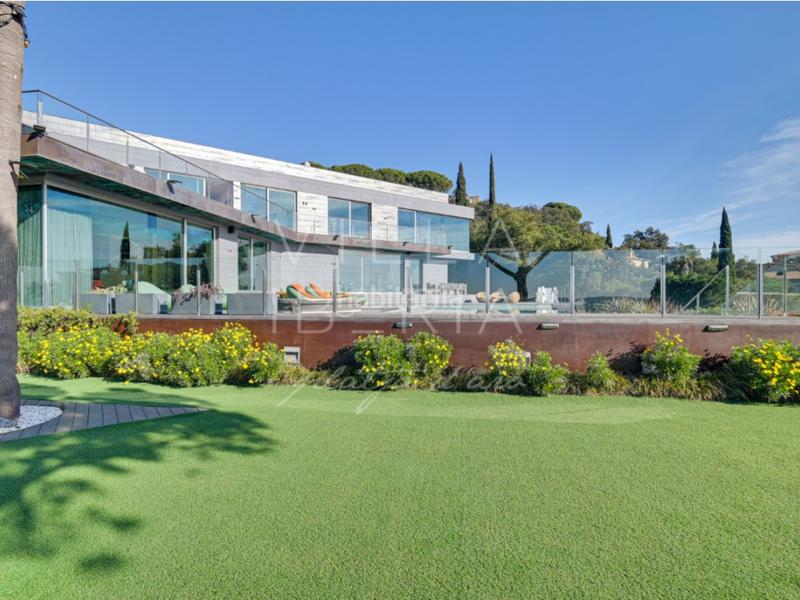 Foto efcaa8fb-c4db-4db7-8bb3-13432fac7d39. Maison dans avenida vallbanera 41 dans Urbanitzacions Platja d´Aro