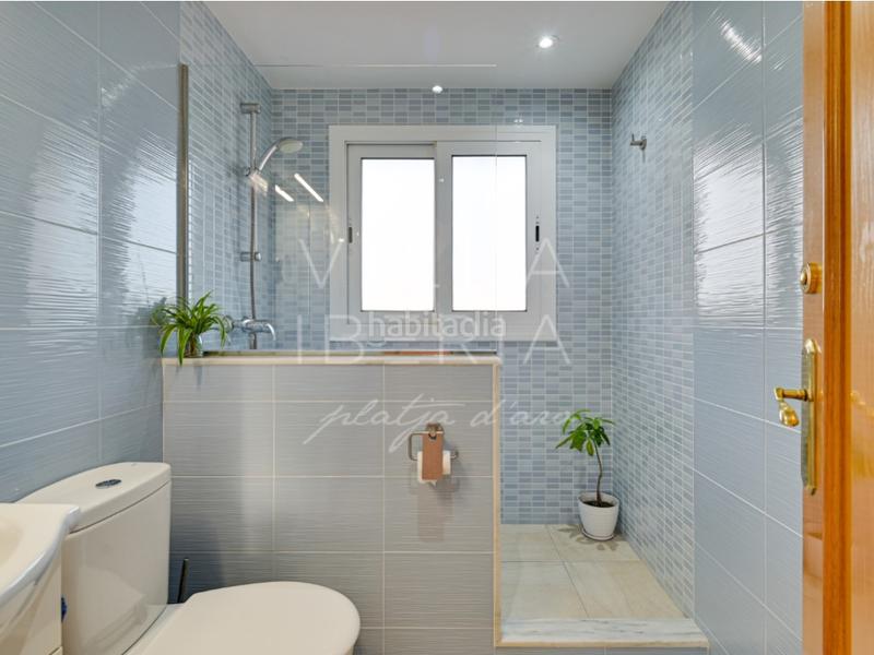 Foto 6fc27905-78cb-473e-920e-502d937d092e. Casa en calle sud 3 encantador chalet completamente reformado en Calonge