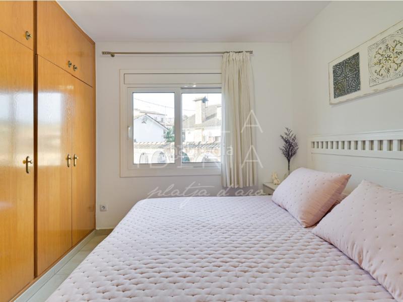 Foto 7f202c46-67b1-4f16-b52d-4b4c1c1a6649. Casa en calle sud 3 encantador chalet completamente reformado en Calonge