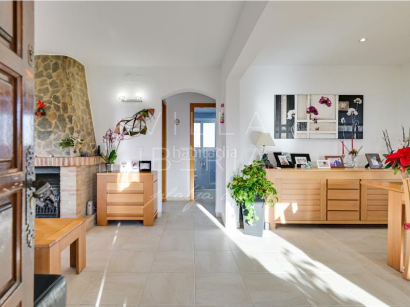 Foto 93ffeba8-175c-4b89-a116-6602837e06cd. Casa en calle sud 3 encantador chalet completamente reformado en Calonge
