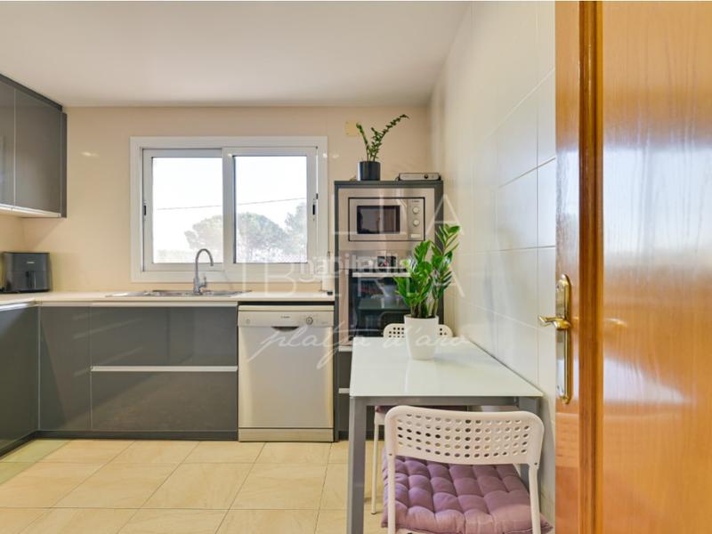 Foto fd779aa0-f885-424a-a4ef-62caddaf86d1. Casa en calle sud 3 encantador chalet completamente reformado en Calonge