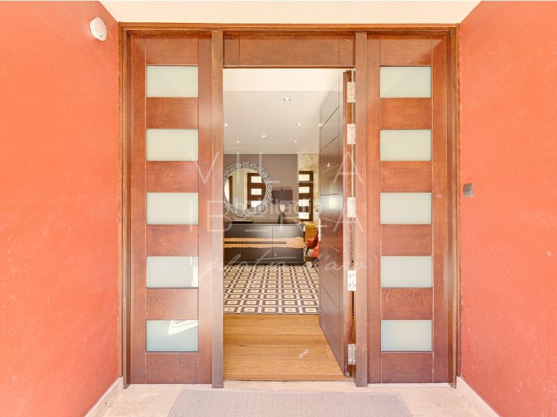 Foto 0cfdb753-3799-4f24-a9c5-532ecb534aff. Casa en calle hubert burrus 407 villa exclusiva con pista de tenis en el golf de santa cristina daro en Santa Cristina d´Aro