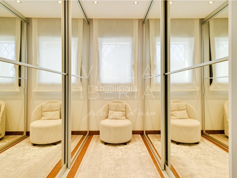 Foto 31f66c3a-d56c-4d07-9b78-86f2b0017cd1. Casa en calle hubert burrus 407 villa exclusiva con pista de tenis en el golf de santa cristina daro en Santa Cristina d´Aro