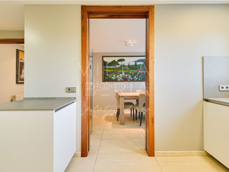 Foto b0a08540-f39f-41de-adaf-75d6f0246cb4. Casa en calle hubert burrus 407 villa exclusiva con pista de tenis en el golf de santa cristina daro en Santa Cristina d´Aro