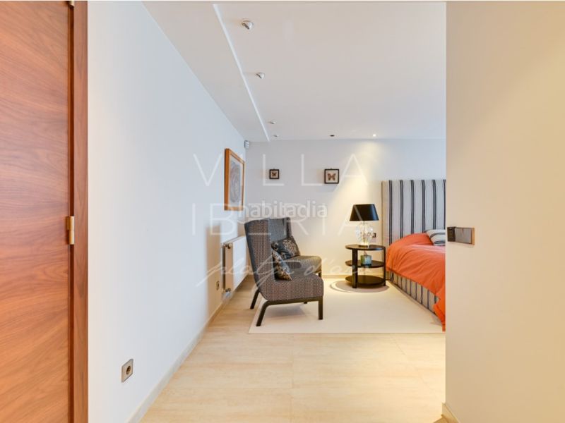 Foto b98c1b27-4a13-4dc0-873d-a76c3899db62. Casa en calle hubert burrus 407 villa exclusiva con pista de tenis en el golf de santa cristina daro en Santa Cristina d´Aro