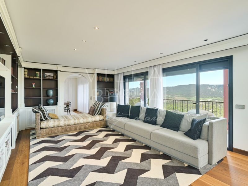 Foto c9eb04f4-419b-499c-87d2-81a371835b7d. Casa en calle hubert burrus 407 villa exclusiva con pista de tenis en el golf de santa cristina daro en Santa Cristina d´Aro