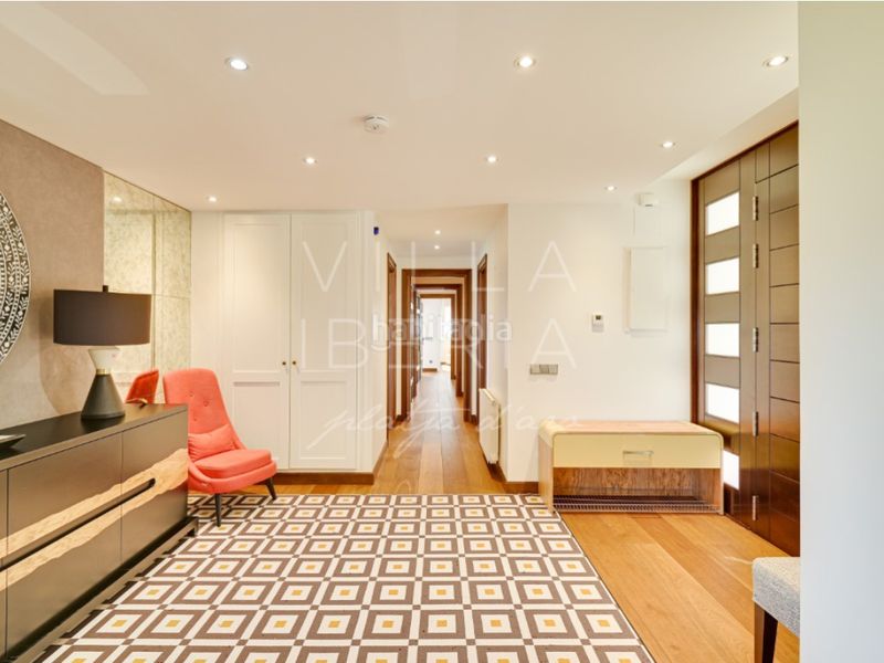 Foto ce941bf8-cf4c-47ee-9d51-7b9c63de8690. Casa en calle hubert burrus 407 villa exclusiva con pista de tenis en el golf de santa cristina daro en Santa Cristina d´Aro