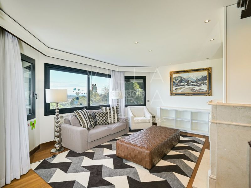 Foto de47e3a7-6804-4007-afd0-a960a0d401ad. Casa en calle hubert burrus 407 villa exclusiva con pista de tenis en el golf de santa cristina daro en Santa Cristina d´Aro