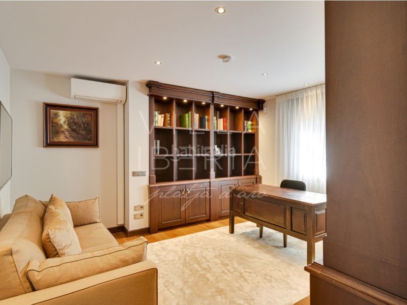 Foto ee3b77fe-b8b7-48ca-9e33-fa648dd58f69. Casa en calle hubert burrus 407 villa exclusiva con pista de tenis en el golf de santa cristina daro en Santa Cristina d´Aro