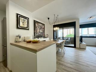 Apartament a Avenida s'agarò 25. Apartamento céntrico a 100 metros de la playa