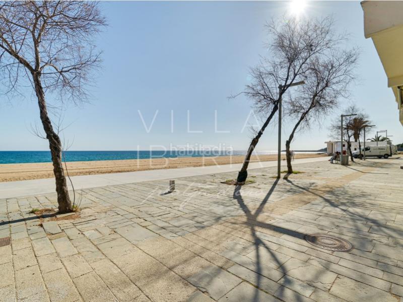 Foto 9ddd14a8-794e-41d0-9fab-8de613935a8c. Locale commerciale in passeig maritim in Centre-Platja Platja d´Aro