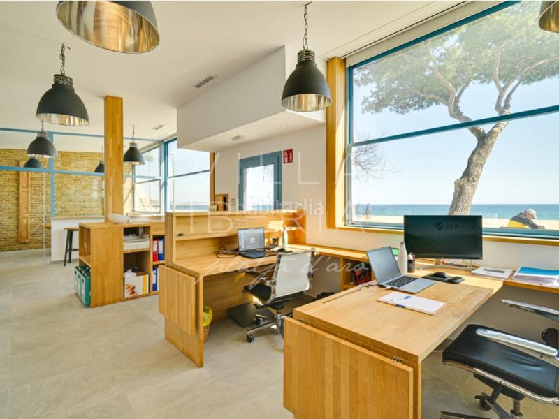 Foto a14b2499-3575-47db-8b36-ffb30c588fa3. Locale commerciale in passeig maritim in Centre-Platja Platja d´Aro