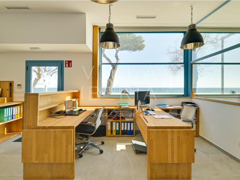 Foto bc777941-3ae3-409a-bf60-7dc398bd6530. Locale commerciale in passeig maritim in Centre-Platja Platja d´Aro