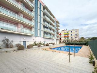 Apartament a Calle josep pla 12. Apartamento con terraza, piscina y parking en sant antoni de cal