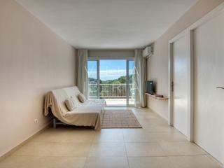 Apartament a Calle hortensia 5. Luminoso piso reformado con vistas despejadas a zona verde
