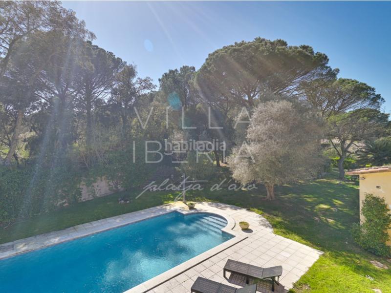 Foto b8a4781f-beeb-4b65-87a2-b7073a6cd8a3. Maison dans barrio solius 28 dans Golf Costa Brava Santa Cristina d´Aro
