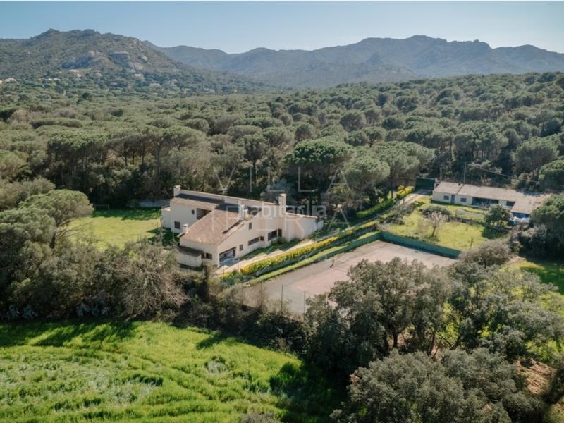 Foto ea149d9c-2f42-4224-ab20-7d40d730929b. Maison dans barrio solius 28 dans Golf Costa Brava Santa Cristina d´Aro