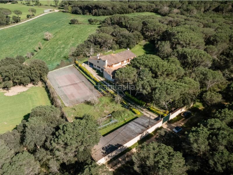 Foto f4d70f74-bcdd-44d8-b90c-1f1bff0ae70c. Maison dans barrio solius 28 dans Golf Costa Brava Santa Cristina d´Aro