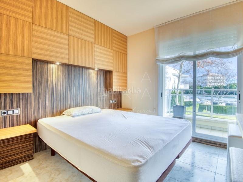 Foto 2887fe03-2947-4480-b1c7-fe43ba354d16. Apartament a carretera mar i llum 8 a Port d´Aro Platja d´Aro