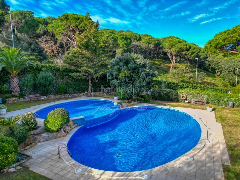 Foto faa22c9f-f4df-4d68-a839-0fbfef4e1f13. Apartament a carretera mar i llum 8 a Port d´Aro Platja d´Aro