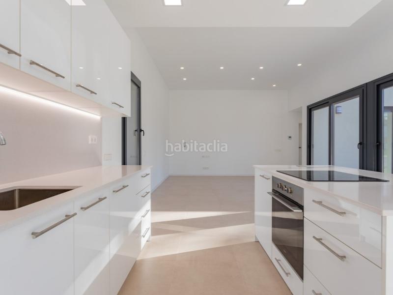 Foto 64c8f77b-a509-48dc-9408-428b722b3646. Casa a avenida espanya (ur mont-rei) 27 a Llagostera