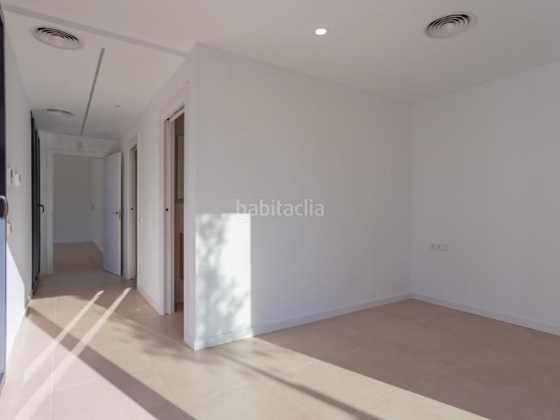 Foto 9118f768-2d39-4cc0-ade8-2264cf426cae. Casa a avenida espanya (ur mont-rei) 27 a Llagostera