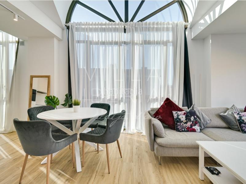 Foto 325cdcf9-3287-4319-8987-d98d07e4d761. Apartamento en calle mallorca 34 en exclusiva ático dúplex con terraza a 400 m del paseo marítimo en Palamós