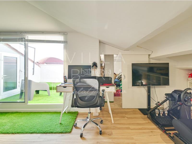 Foto 6a9ce103-0682-45f9-a7be-89d8b9ffa133. Apartamento en calle mallorca 34 en exclusiva ático dúplex con terraza a 400 m del paseo marítimo en Palamós