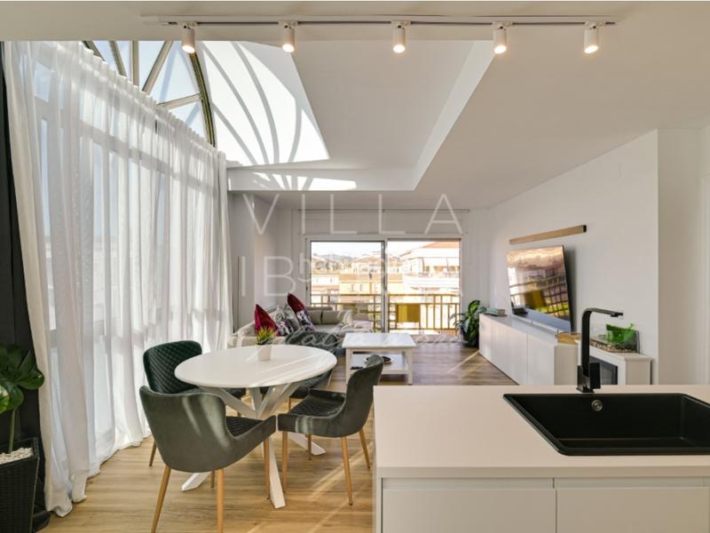 Foto e470a201-270a-4fd4-b836-184a4025f243. Apartamento en calle mallorca 34 en exclusiva ático dúplex con terraza a 400 m del paseo marítimo en Palamós