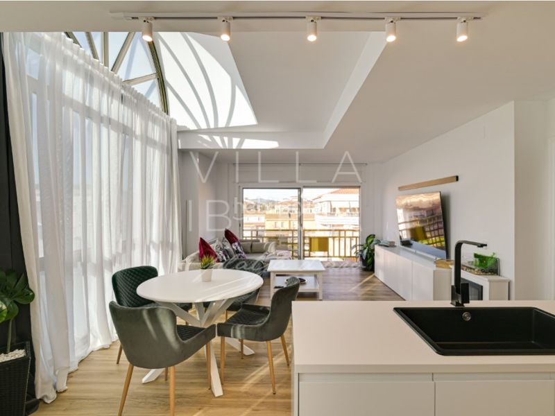 Foto e470a201-270a-4fd4-b836-184a4025f243. Apartament amb calefacció aparcament a Avinguda Catalunya Palamós