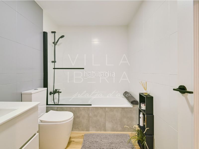 Foto ff52f524-773f-42cb-b493-d7baa82f1fd9. Apartament amb calefacció aparcament a Avinguda Catalunya Palamós