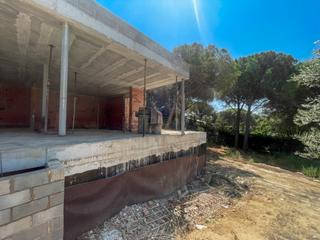 Casa a Avenida mas ambros. Casa de obra nueva en mas ambros en venta