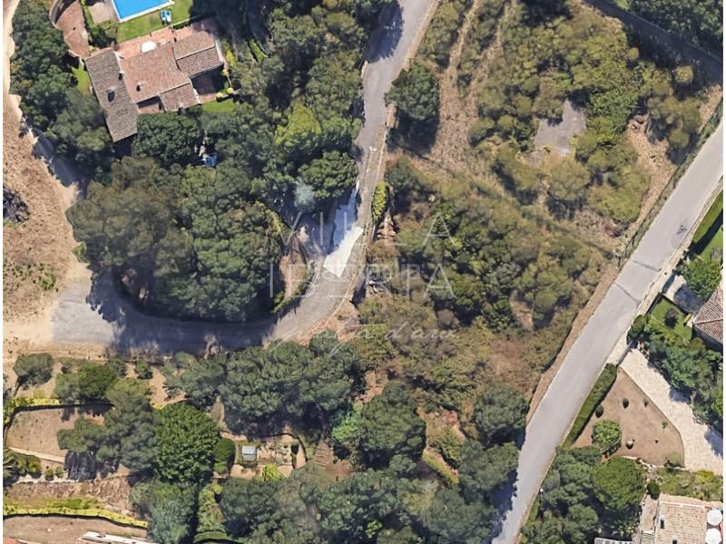 Foto 5735e00e-e000-4731-8532-ca9cca396854. Terrain résidentiel dans calle farigola 5 dans Urbanitzacions Platja d´Aro