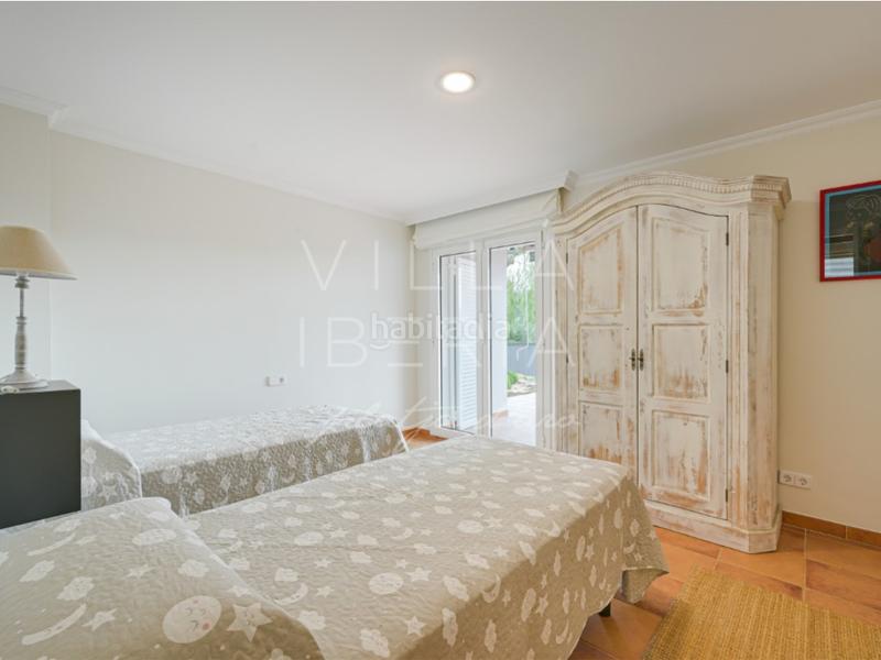 Foto 320e17ae-b14f-4e8d-afc5-cd85af69abc4. Casa en calle tordera chalet en ubicación excelente, con piscina y vistas abiertas en Calonge