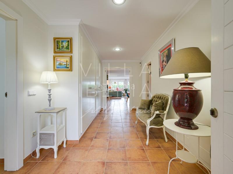 Foto bc4ddcf0-f383-4664-8261-e93ed76eaf68. Casa en calle tordera chalet en ubicación excelente, con piscina y vistas abiertas en Calonge