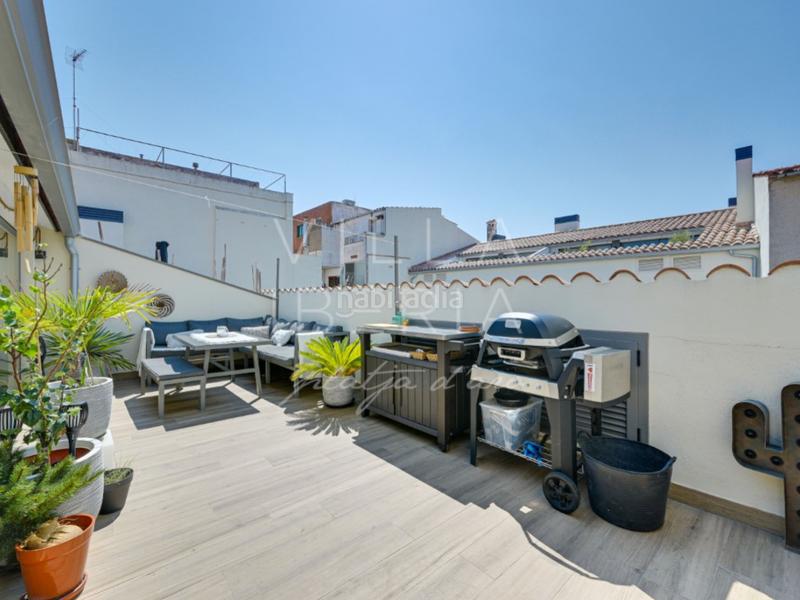 Foto e4411b21-a67f-49a8-b9da-e2ada9abf8db. Apartament a calle ample 6 a Centre Palamós