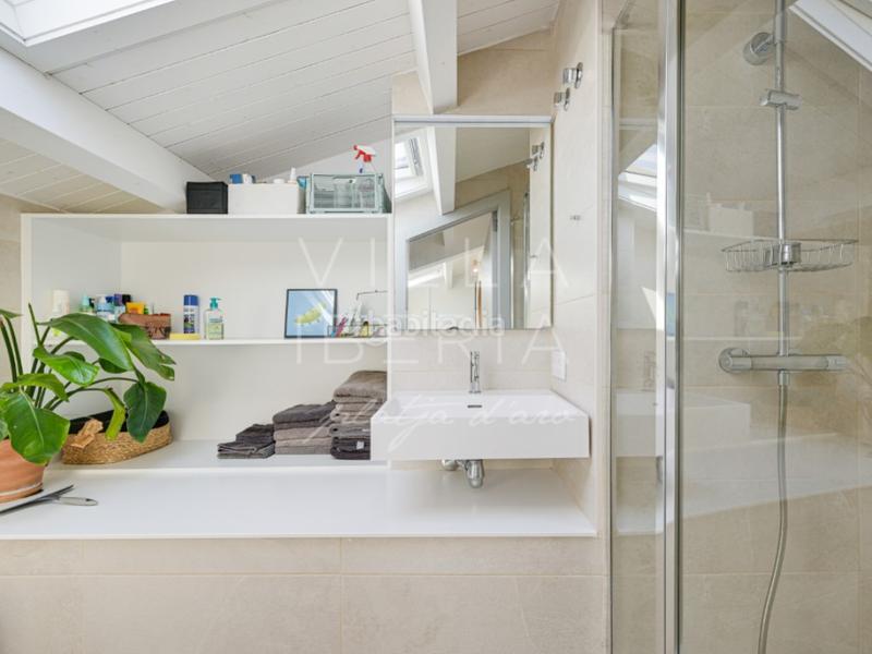Foto f0a49a1b-1795-4630-ae1a-8cc8125633d6. Apartament a calle ample 6 a Centre Palamós