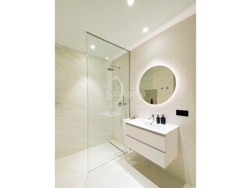 Foto 99a82eaa-9b0c-454d-8784-e9678e476c30. Casa en calle vicenç bou 27 moderna villa céntrica en platja daro de reciente construcción en Platja d´Aro