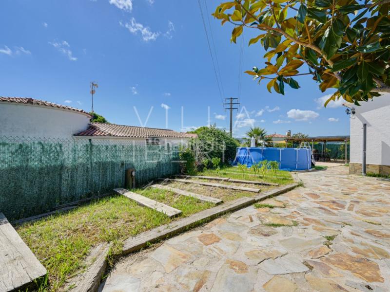 Foto 8706d504-4453-4bf5-9be6-1dc4e92e3e49. Maison dans calle ter 30 dans Puig Ses Forques - Torre Colomina Sant Antoni de Calonge