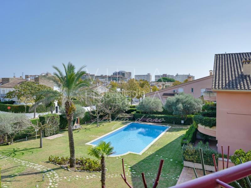 Foto c86e32d0-73f0-42d7-ba84-23b187a07a82. Apartament a calle enric morera 9 a Fenals Platja d´Aro