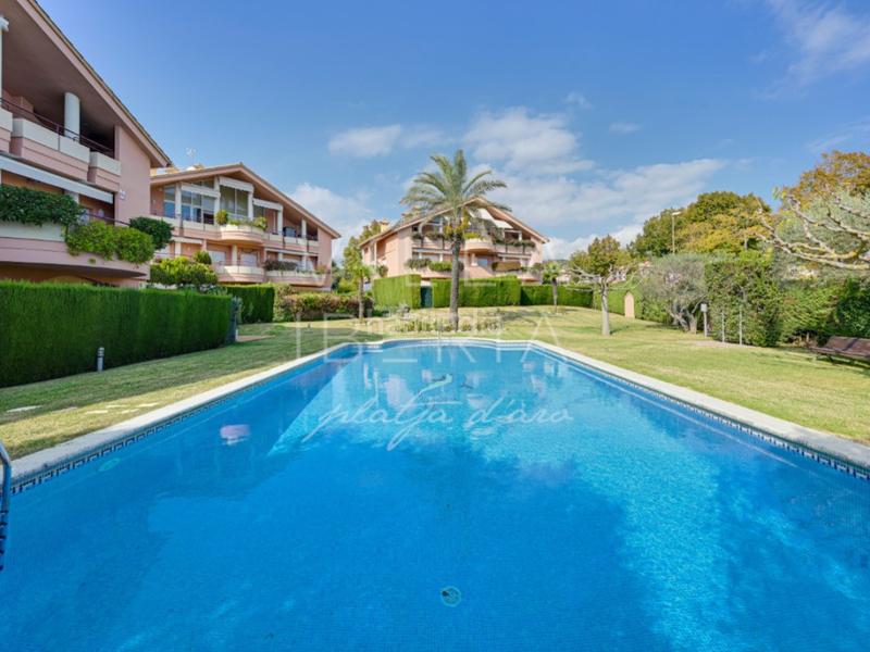 Foto d395863e-57a6-4856-8b1e-67ced9c07274. Apartament a calle enric morera 9 a Fenals Platja d´Aro