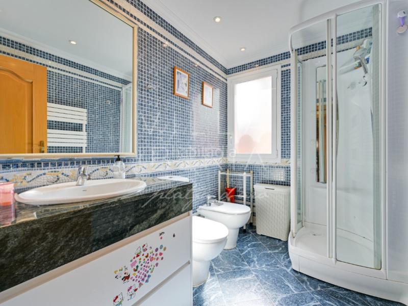 Foto e48509c5-15c4-47b5-94e2-486af1368425. Apartament a calle enric morera 9 a Fenals Platja d´Aro