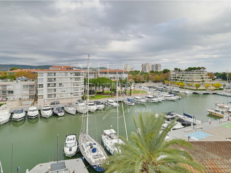 Foto 7f113c4f-e444-4438-9cfe-aa9e2128894b. Apartment in carrer punta prima 7 in Port d´Aro Platja d´Aro