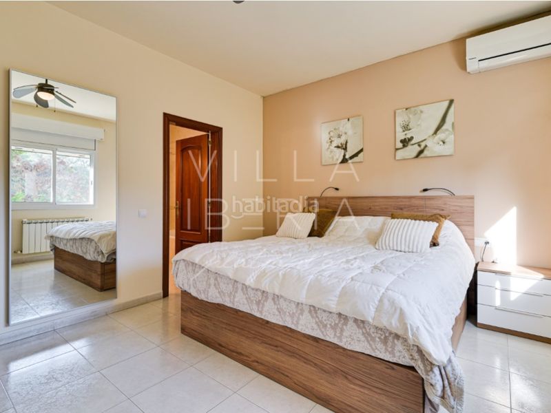 Foto 4fe6c33b-fa48-46a2-b5b7-989def68c3f3. Casa en paseo ametista 27 confortable villa con piscina y licencia turística en Platja d´Aro