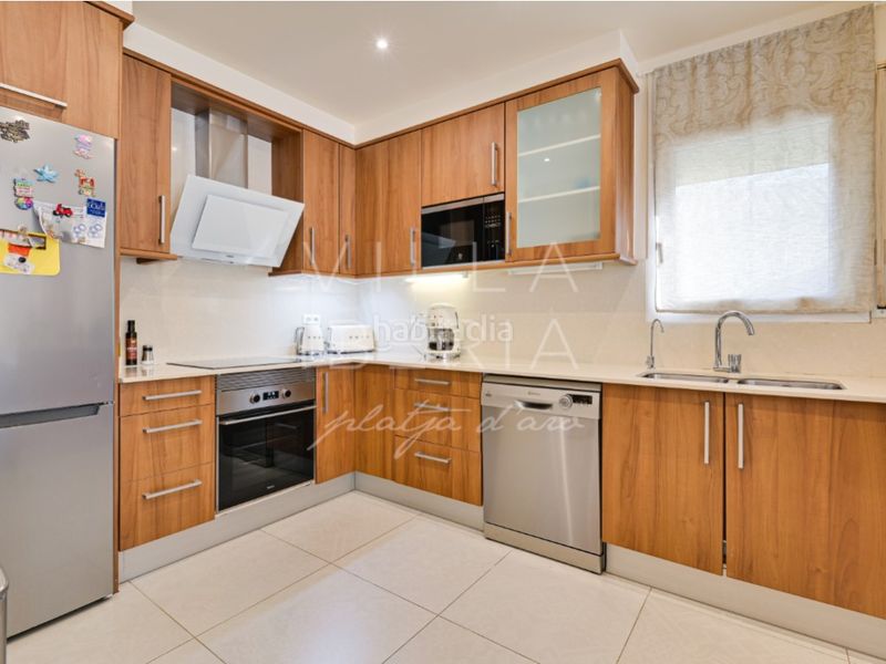 Foto 5866e500-8ec1-4dfd-a51d-f5addebe6fa3. Casa en paseo ametista 27 confortable villa con piscina y licencia turística en Platja d´Aro