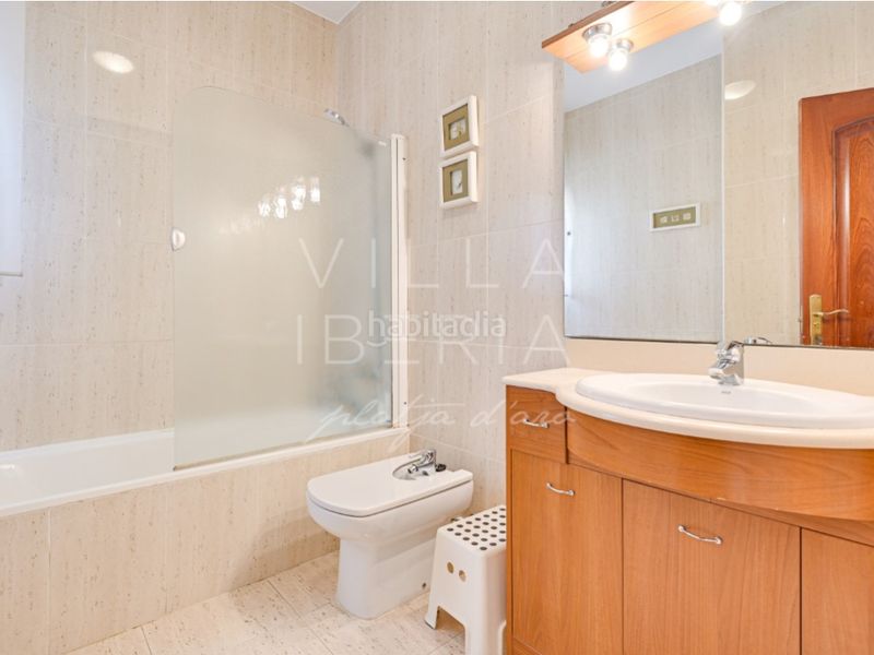 Foto f1de8d4d-5b98-4fab-b4b1-8b591296a28a. Casa en paseo ametista 27 confortable villa con piscina y licencia turística en Platja d´Aro